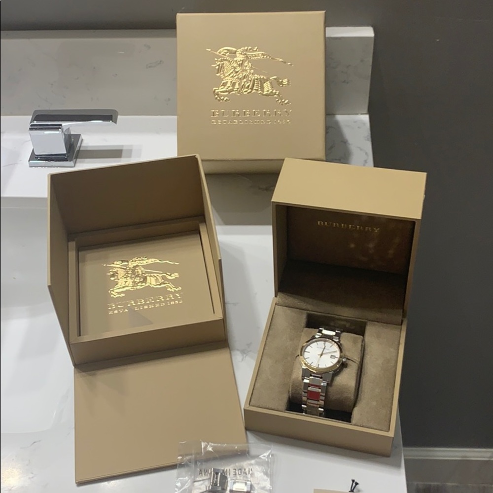 Burberry watch